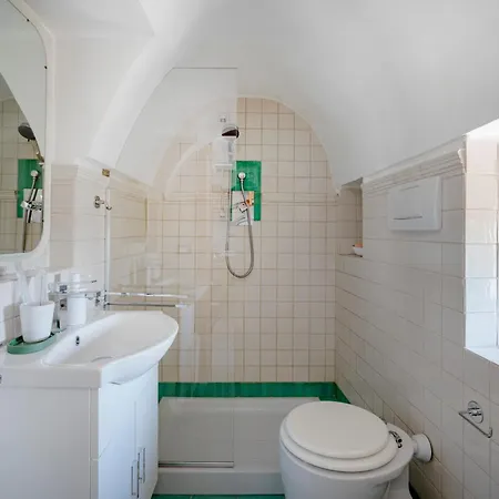 Guesthost - Casa Basilico With Terrace * Ostuni